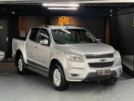 CHEVROLET S10 2.4 LTZ 4X2 CD 8V FLEX 4P MANUAL CHEVROLET S10 2.4 LTZ 4X2 CD 8V FLEX 4P MANUAL